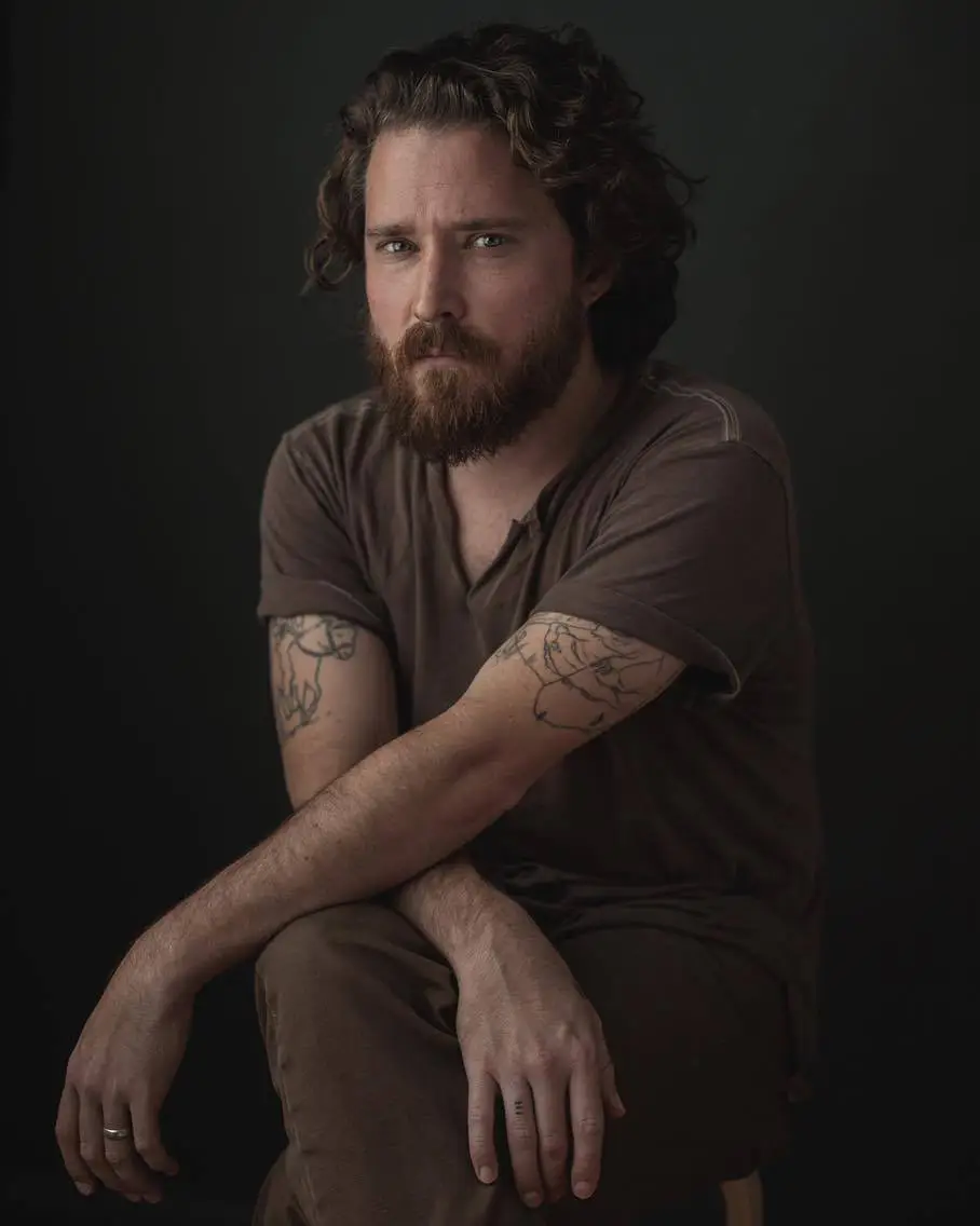 Christopher Paul Stelling adds tourdates supporting The Low Anthem